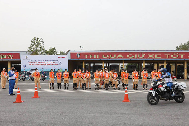 HVN cong bo hoat dong kinh doanh oto, xe may nam tai chinh 2022-Hinh-6