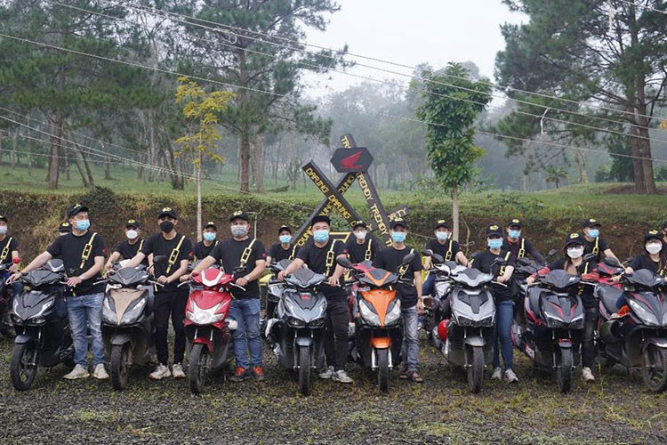 HVN cong bo hoat dong kinh doanh oto, xe may nam tai chinh 2022-Hinh-3