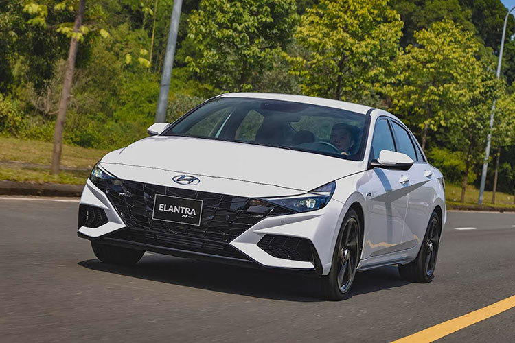 Doanh so Hyundai giam manh trong thang dau nam Quy Mao