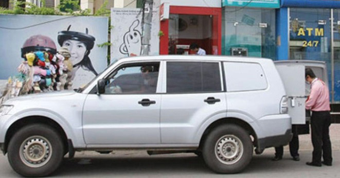 Ngan hang thanh ly oto cho tien 