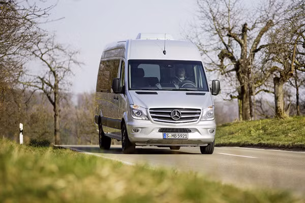 Mercedes Sprinter co them phien ban dac biet