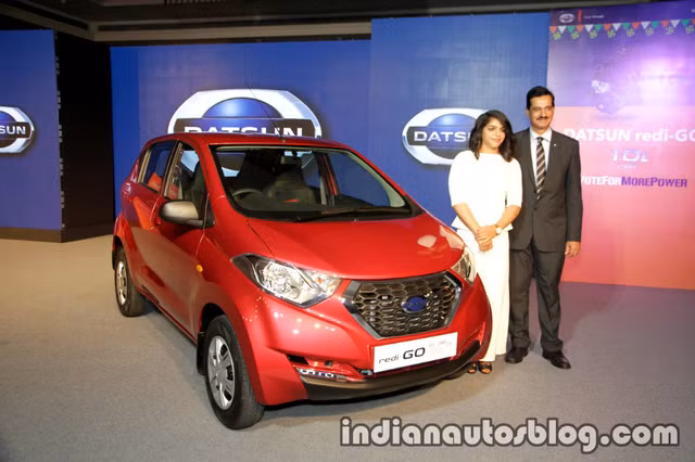 Mới đây, hãng xe ôtô Datsun - được xem là một thuơng hiệu con của hãng xe đình đám Nissan Nhật Bản đã tung ra mẫu xe siêu rẻ mang tên Redi-Go 1.0L 2017 tại Ấn Độ. Mẫu xe ôtô Datsun Redi-Go 2017 mới này được xem là đối thủ cạnh tranh trực tiếp với Kia Morning và Hyundai Grand i10 tại thị trường đông dân thứ hai Thế giới này.
