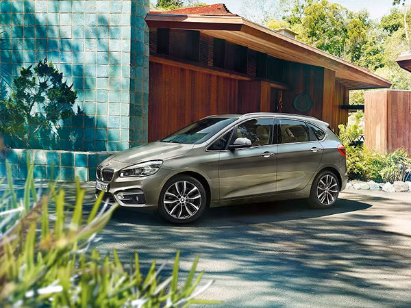 Hon 55.000 xe BMW tai thi truong Han Quoc dinh loi