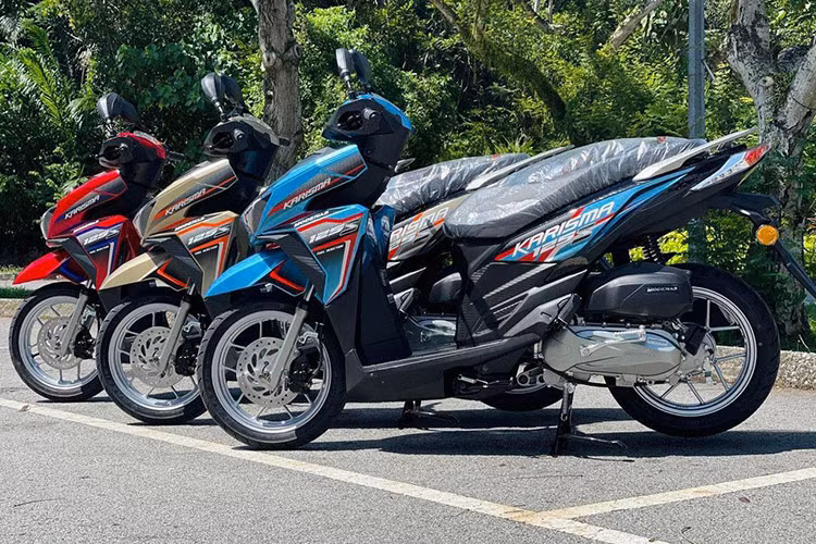 Về ngoại hình, Kawasaki Brusky 125 có diện mạo khá giống với "người đồng hương" Honda Vario 125 tại Thái Lan khi được tạo dáng phần đầu xe gọn, yếm trước được bao bọc bởi dàn áo được với những đường cắt, xẻ táo bạo nhưng đậm chất thể thao hơn.