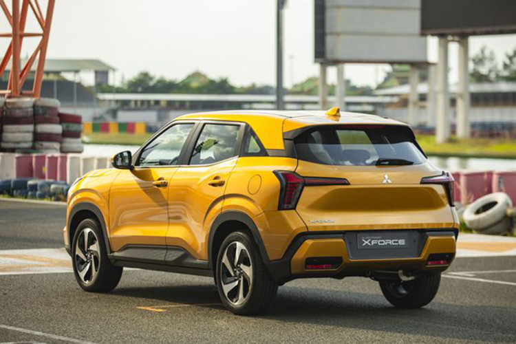 Mitsubishi Xforce 2024 tu 599 trieu dong co gi “dau” KIA Seltos?-Hinh-3