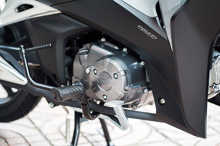 Phiên bản mới tiếp tục sở hữu động cơ 125cc danh tiếng của Honda được duy trì chất lượng cao với hệ thống phun xăng điện tử (PGM-FI), 4 kỳ, 1 xy-lanh, làm mát bằng không khí, đem lại công suất tối đa 6,83 kW tại 7.500 vòng/phút và mô-men xoắn cực đại 10,2 Nm tại 5.500 vòng/phút.