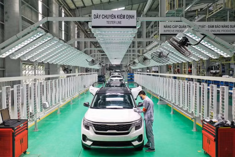 Oto lap rap trong nuoc se duoc giam phi truoc ba trong 3 thang?