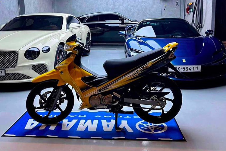 Mẫu xe 125ZR này được trang bị động cơ xy-lanh đơn, 2 thì, dung tích 125 cc, cho ra công suất 17 mã lực tại 8.000 vòng/phút, mô-men xoắn 16 Nm tại 7.500 vòng/phút. Xe sử dụng hộp số côn tay 6 cấp.