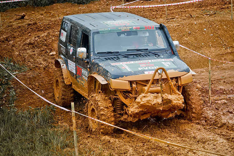 Bên cạnh đó, giải đấu thu hút hơn 60 đơn vị báo chí và truyền hình, gần 100 phóng viên tác nghiệp trong cả 2 ngày. Đặc biệt, thông qua các nền tảng ứng dụng số của VTV Cab, FPT, Nhịp sống ôtô, Beatvn, Otofun, PVOIL VOC 2020 đã tiếp cận được đến hàng triệu khán giả trên khắp cả nước và ở khu vực nước ngoài.