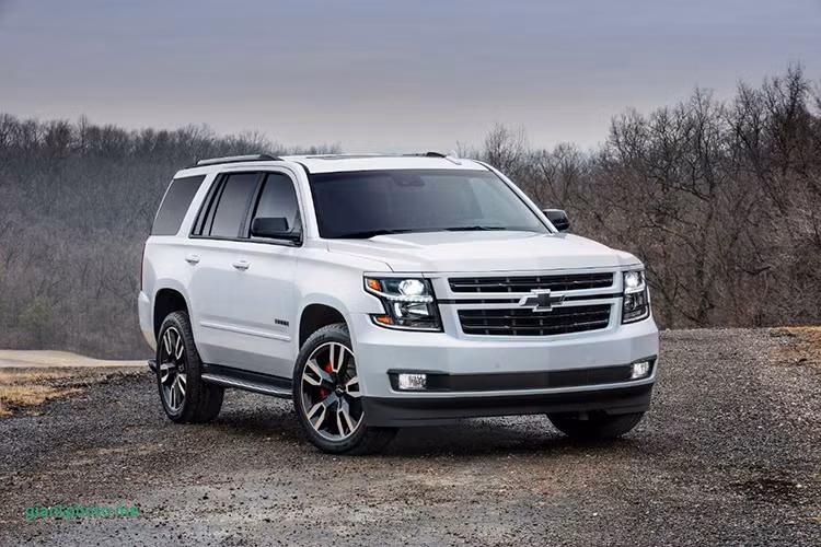 Theo như kế hoạch phát triển của GM, Chevrolet Tahoe 2019 có thể là phiên bản cuối cùng được xây dựng trên nền tảng GMT-K2 như những người anh em tiền nhiệm trước đó. Bước sang phiên bản 2020, Tahoe sẽ được hãng sản xuất xây dựng và phát triển trên nền tảng T1 hoàn toàn mới, đây cũng là nền tảng được áp dụng trên Silverado và GMC Sierra mới. 