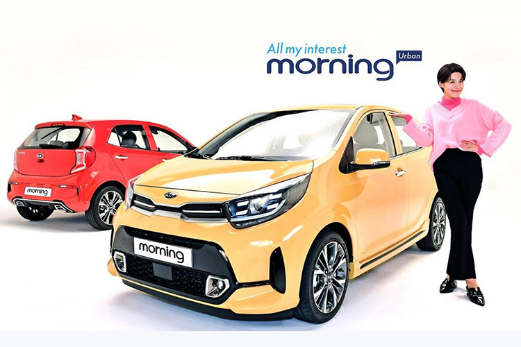 Trong khi Việt Nam vẫn đang phân phối mẫu xe giá rẻ Kia Morning thế hệ cũ, Hàn Quốc đã chính thức đón nhận bản nâng cấp giữa vòng đời của Kia Morning thế hệ mới được giới thiệu vào năm 2017. Theo tin tức cập nhật từ Kia, Morning 2021 facelift sẽ sở hữu ngoại hình tái thiết kế, loại trang bị tiện ích/an toàn mới đi kèm khối động cơ nâng cấp.
