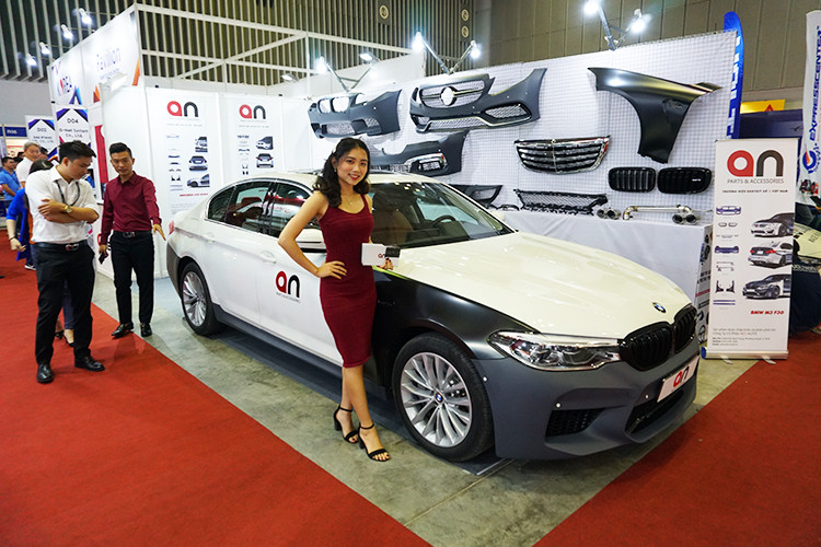 Automechanika 2019 bắt đầu mở cửa từ ngày 28/02 - 02/03/2019. Triển lãm năm nay thu hút khoảng 359 đơn vị từ 18 quốc gia và vùng lãnh thổ như: Đức, Trung Quốc, Đài Loan, Malaysia, Ấn Độ, Singapore, Iran, Hàn Quốc,... trong đó có 38% doanh nghiệp Việt Nam tham gia.