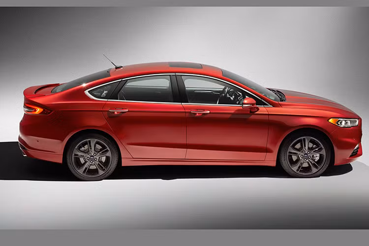 Sức mạnh Ford Fusion Sport được truyền tới tất cả bốn bánh, tuy nhiên khả năng tăng tốc của chiếc xe chưa được hãng công bố.