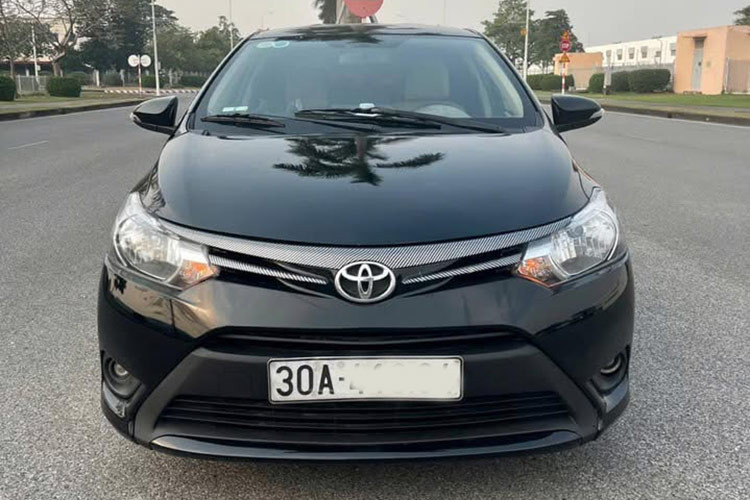 Với mức giá xe Toyota Vios 2014 đang được rao bán với mức giá chỉ 192 triệu đồng trong bài viết này, đây được xem là phù hợp với những người mới lần đầu sở hữu ôtô (đặc biệt là bằng lái B2 số sàn) mà không quá lo lắng về chi phí mua xe mới, nhưng lại có một chiếc xe thương hiệu Nhật bản bền bỉ và giữ giá.