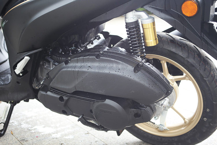 Yamaha LEXi 155 VVA tu 48,5 trieu - xe ga lai 