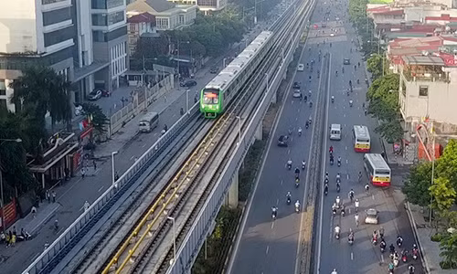 Thu khong du chi, no cong 3,2 trieu ty loay hoay vay moi tra cu