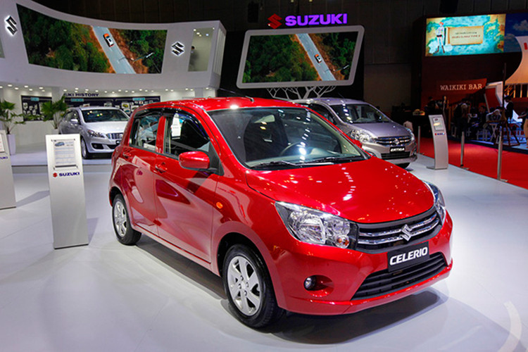 Mẫu xe Suzuki Celerio cũng vừa được giảm thêm 15 triệu đồng trong tháng 3/2020 tại Việt Nam, mặc dù giá niêm yết khá rẻ chỉ từ 329 triệu đồng. Mẫu xe này nằm trong phân khúc hạng A với Hyundai Grand i10, Toyota Wigo, VinFast Fadil hay Kia Morning... Tuy nhiên, đây được xem là mẫu xe bán chậm nhất phân khúc.