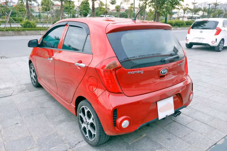 Uy tín thương hiệu cũng nhiều giá trị cốt lõi cũng là thế mạnh giúp Morning dễ thanh khoản. Bù lại, người dùng Morning phải chấp nhận không gian nhỏ hẹp, sức chứa hạn chế và trang bị an toàn chỉ dừng lại mức đủ dùng.