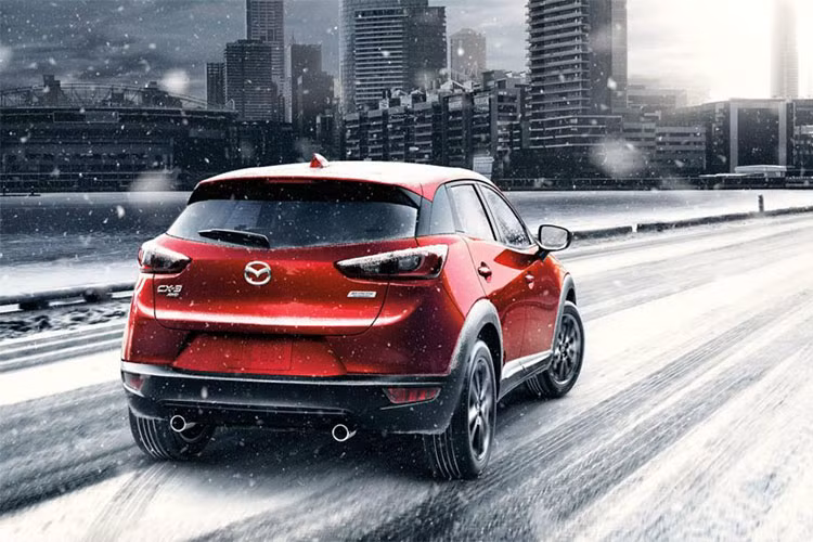 Động cơ sẽ ra mắt đầu tiên trên Mazda3 mới, có thể sản sinh công suất 187 mã lực và mô-men xoắn cực đại 230 Nm. Sức mạnh truyền tới các bánh xe thông qua hộp số sàn 6 cấp và bộ chuyển đổi mô-men xoắn tự động.