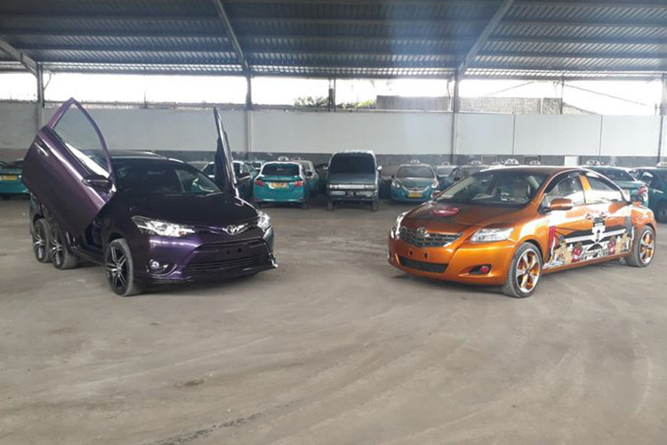 Hiện chưa rõ liệu chiếc Toyota Vios 8 bánh của ông Gunawan có thể lưu thông trên đường phố hay không. Trong khi đó, chiếc Toyota Vios 2 đầu của ông Gunawan từng bị lực lượng cảnh sát tịch thu vì chạy ra đường. Ông Gunawan đã được nhận lại chiếc Toyota Vios 2 đầu sau khi ký thỏa thuận không lái xe ra đường nữa.