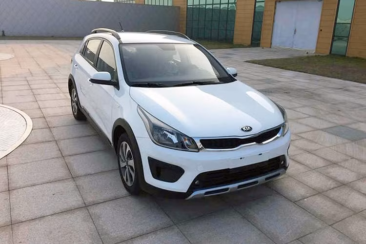  Kia K2 Cross mới là dòng xe cỡ nhỏ dành riêng cho thị trường Trung Quốc lần đầu tiên ra mắt vào năm 2011. Trên thực tế, Kia K2 chính là phiên bản dành riêng cho thị trường Trung Quốc của mẫu xe Rio, từng xuất hiện tại thị trường Việt Nam với phiên bản sedan.