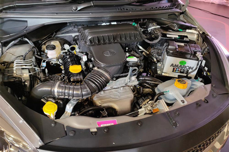 Được phát triển dựa trên phiên bản cao nhất của Tiago là XZ, vì vậy bên Tiago NRG sở hữu hệ thống âm thanh 8 loa, ghế lái có thể điều chỉnh độ cao, gương chiếu hậu chỉnh điện tích hợp hệ thống chống bó cứng phanh ABS, hàng ghế trước có hai túi khí, hệ thống cảnh báo thắt dây an toàn và hệ thống thông tin giải trí với màn hình cảm ứng 5 inch.