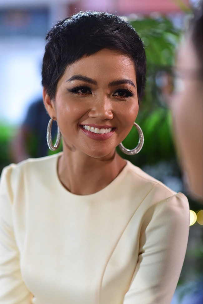 Hoa hau H’Hen Nie noi chuyen khoi nghiep dau nam moi-Hinh-2