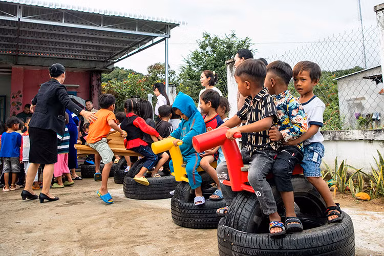 Ford Ranger va Everest but pha gioi han, truyen lua dam me-Hinh-15