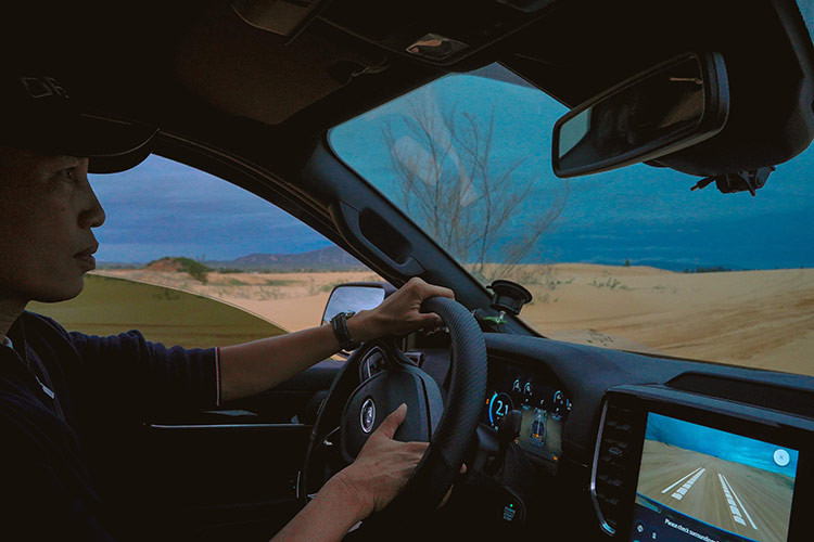 Ford Ranger va Everest but pha gioi han, truyen lua dam me-Hinh-19