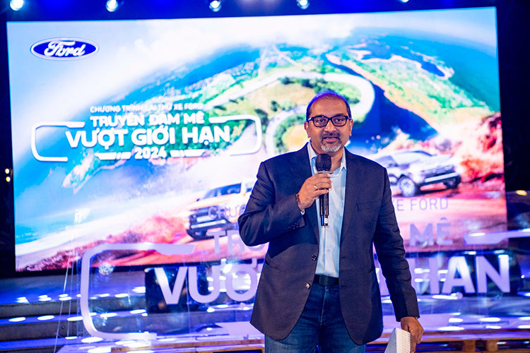 Ford Ranger va Everest but pha gioi han, truyen lua dam me