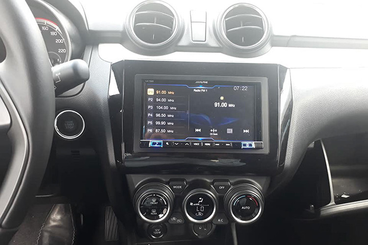 Xe sở hữu khối động cơ dung tích 1.2L mới nhỏ hơn nhằm thay thế cho động cơ dung tích 1.4L ở thế hệ cũ. Động cơ mới cung cấp công suất tối đa 81 mã lực tại vòng tua 6.000v/p, và mô-men xoắn cực đại ở mức 113Nm, sức mạnh được truyền xuống cầu trước (FWD) thông qua hộp số tự động vô cấp (CVT) cho cả 2 phiên bản (không có bản số sàn).