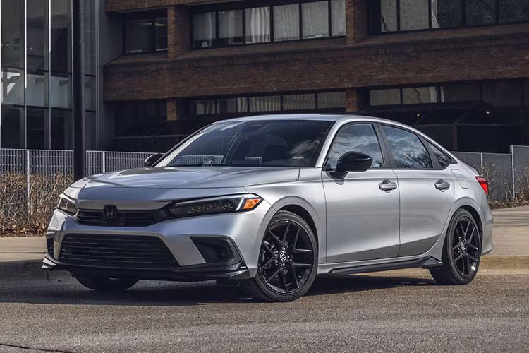 Honda CR-V va Civic 2023 sap co them phien ban 