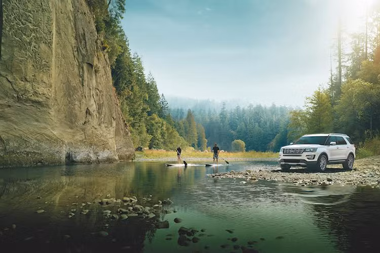 Thi truong Viet tieu thu 2544 xe oto Ford trong thang 1/2017-Hinh-3