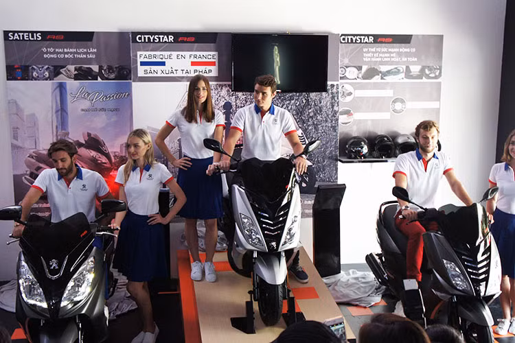 Trong nhiều năm trở lại đây, thương hiệu Peugeot Scooters được nhìn nhận là xe tay ga cao cấp của Pháp với khẩu hiệu "Motion &amp; Emotion", thương hiệu mang đến sự kết hợp tinh tế của một thiết kế độc đáo và những sản phẩm mang tính công nghệ cao.
