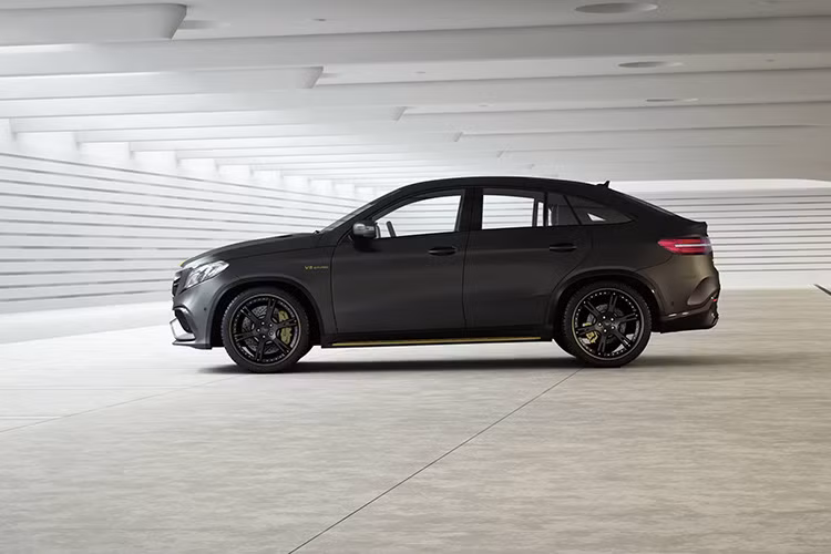 Giai đoạn thứ ba là gói độ có tên ‘Seven-11′ có thể giúp mẫu SUV này đạt công suất 700 mã lực và 1.100 Nm mô men xoắn. Gói độ này đi cùng với bộ van điều chỉnh ở hệ thống xả.