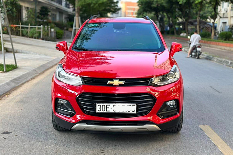 Hiện Chevrolet Trax không còn được phân phối chính hãng nhưng người dùng vẫn có thể bảo dưỡng ở hệ thống đại lý của VinFast hoặc sử dụng garage uy tín bên ngoài. Ngược lại, nhược điểm của xe là mức độ trượt giá khá cao.