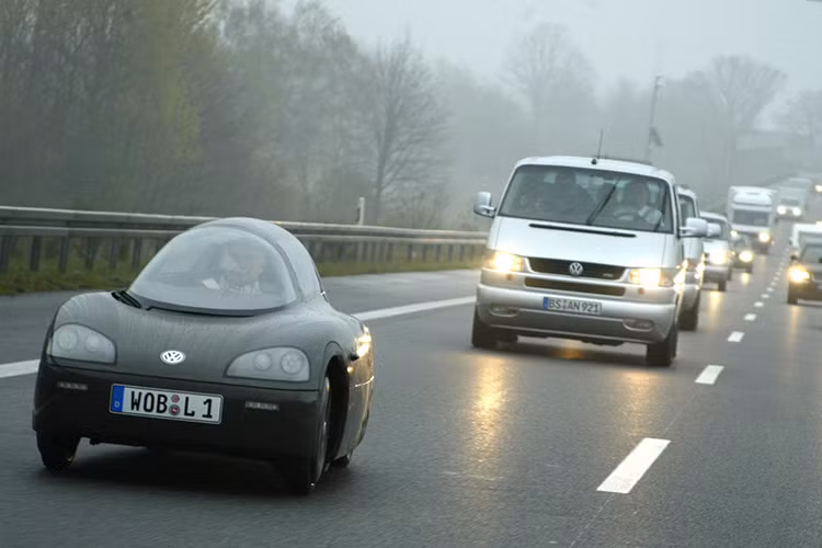 Nó được xem là chiếc ôtô "siêu tiết kiệm" không chỉ bởi mức giá mà còn với cả mức tiêu thụ siêu lý tưởng 0,91 lít/100 km.