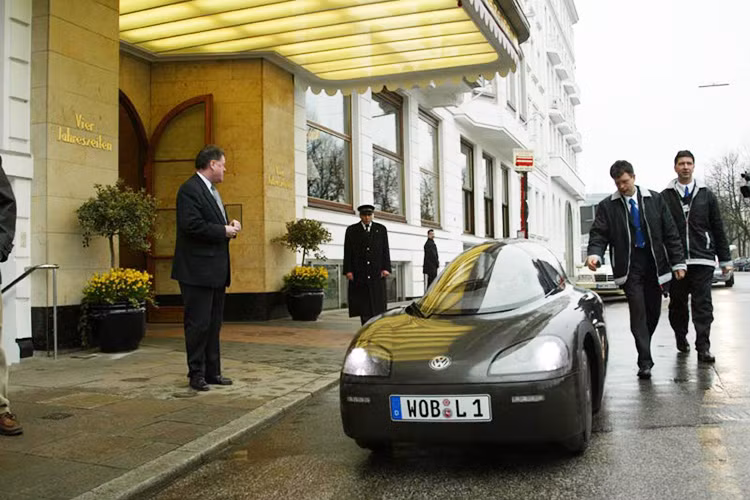 Oto mot cho cua Volkswagen gia chi bang xe Wave Viet