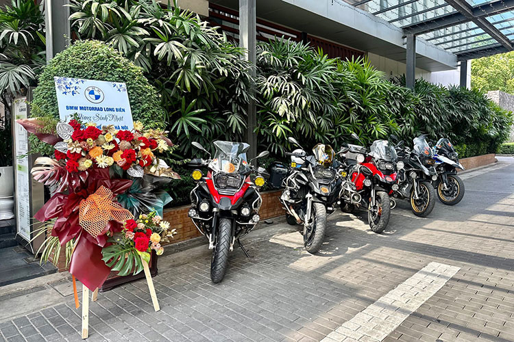 CLB Mô tô Thể thao Hà Nội luôn thể hiện tinh thần đồng đội, hoạt động trên tiêu chí giao lưu, học hỏi kinh nghiệm sử dụng xe, lái xe an toàn và gắn kết các thành viên trong Câu lạc bộ với nhau; tham gia các chương trình vì cộng đồng, tuyên truyền đẩy lùi các tệ nạn xã hội.