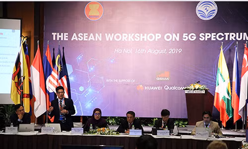 Việt Nam có thể học hỏi thế giới về cách triển khai 5G - Hình 2 Viet Nam co the hoc hoi the gioi ve cach trien khai 5G-Hinh-2