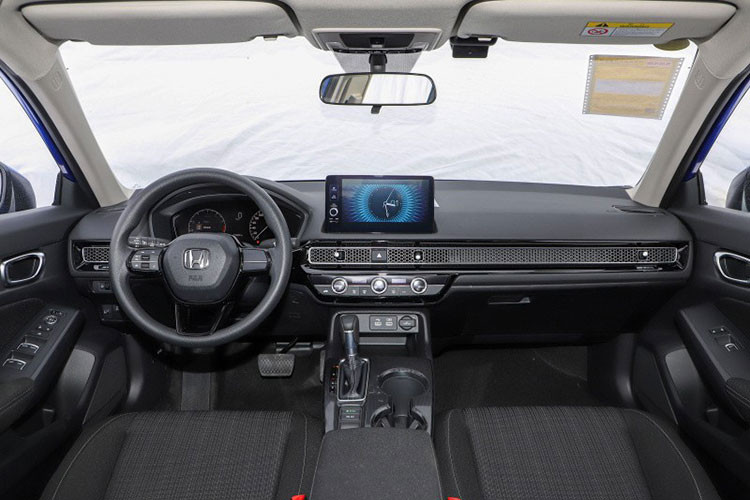 Hiện thiết kế nội thất của mẫu sedan cỡ C này vẫn chưa được công bố. Tuy nhiên, sẽ không bất ngờ nếu xe dùng chung nội thất với Honda Civic 2022, cả về thiết kế lẫn trang bị.