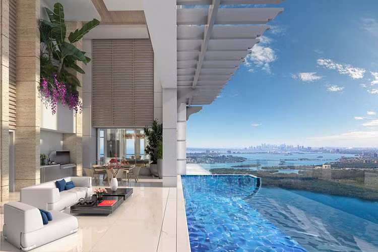 Có một thành phố nhỏ của phía bắc Miami mang tên Sunny Isles Beach. Trên bãi biển, bạn sẽ tìm thấy một địa điểm sang trọng được gọi là Mansions at Acqualina (Khu biệt thự Acqualina), và đó là nơi bạn sẽ tìm thấy “Palazzo Del Cielo”, một căn hộ penthouse mới nằm trên tầng 47 của tòa nhà đắt giá.