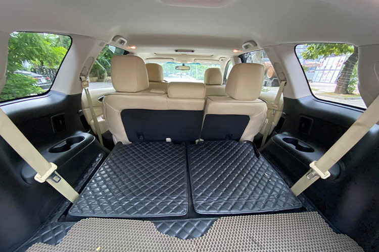 QX60 mất 8,4 giây để tăng tốc 0-100km/h và vận tốc tối đa 190km/h. Bộ điều khiển chế độ lái Infiniti Drive Mode cho phép người lái lựa chọn giữa các chế độ "Tiêu chuẩn", "Thể thao", "Đường tuyết" hay "Tiết kiệm".