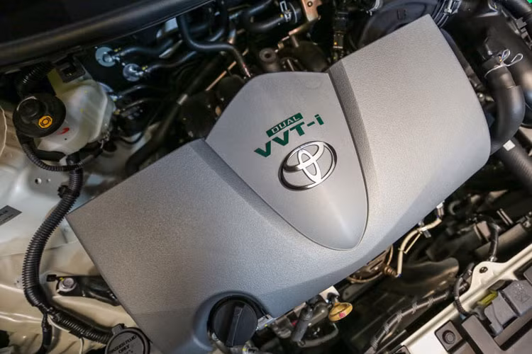 Tại thị trường Malaysia, phiên bản tiêu chuẩn 1.5J số sàn có giá 76.500 RM (khoảng 414 triệu đồng) và số tự động là 79.800 RM (khoảng 432 triệu đồng). Phiên bản E có giá 83.900 RM (khoảng 454 triệu đồng), bản G giá 89.800 RM (khoảng 486 triệu đồng) và cuối cùng là bản GX có giá 92.800 RM (khoảng 502 triệu đồng).