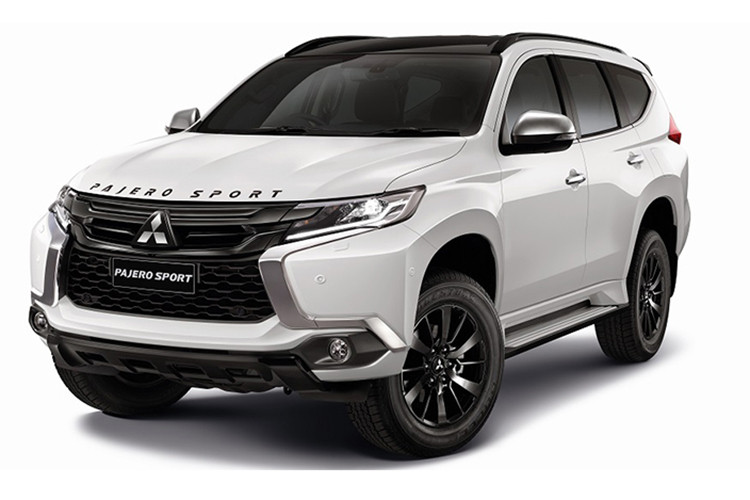 Mẫu xe Mitsubishi Pajero Sport 2018 hiện đã là gương mặt quá quen thuộc trong phân khúc SUV cỡ trung. Để làm mới đối thủ của Toyota Fortuner, Isuzu MU-X hay Chevrolet TrailBlazer, hãng Mitsubishi đã quyết định bổ sung phiên bản đặc biệt mang tên Elite Edition cho mẫu SUV 7 chỗ này tại thị trường Thái Lan.