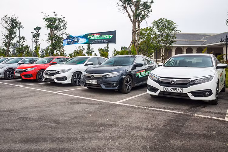 Kết quả này thấp hơn so với mức 5,8L/100km – mức tiêu hao nhiên liệu chu trình kết hợp công bố bởi Honda Motor được kiểm tra phê duyệt bởi Cục Đăng kiểm Việt Nam. Kết quả này hoàn toàn thuyết phục trong điều kiện vận hành thông thường nhờ áp dụng các công nghệ hỗ trợ lái xe tiết kiệm nhiên liệu và kinh nghiệm điều khiển xe của người lái.