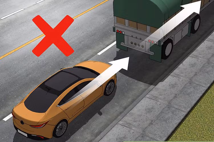 Nhung sai lam pho bien cua tai xe xe con khi lai canh oto tai-Hinh-2