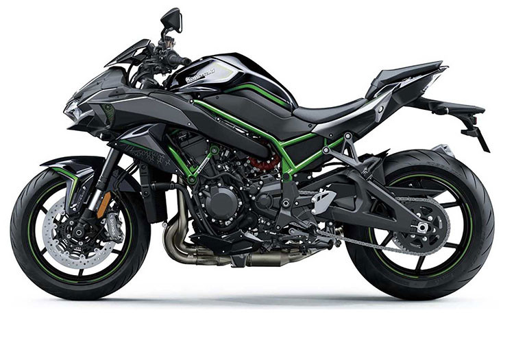 Tổng quan, siêu phẩm Kawasaki Z H2 2019 mới mang trên mình kiểu dáng đầy cơ bắp và khỏe khoắn. Có thể thấy, chiếc xe mang một số chi tiết thiết kế khá giống với mẫu xe Kawasaki Z900 được "độ" lên. Từ khung sườn nổi bật theo kiểu thiết kế Sugomi cho đến các chi tiết vỏ nhựa xếp tầng đều mang lại vẻ lôi cuốn cho chiếc xe.