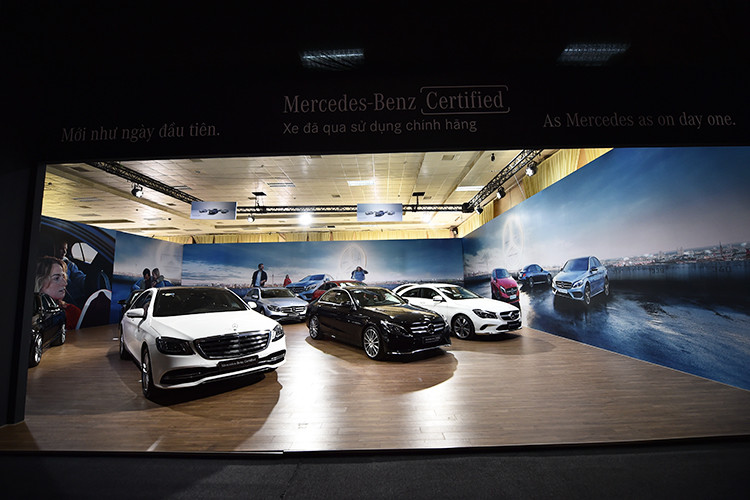 Ông Brad Kelly chia sẻ: “Trở thành Tổng Giám đốc của Mercedes-Benz Việt Nam là một niềm vinh hạnh lớn lao và xen lẫn sự hào hứng dành cho tôi. Tôi rất mong đợi để làm việc cùng đội ngũ xuất sắc tại MBV, những người đã mang đến sự tăng trưởng mạnh mẽ trong quá khứ và cùng họ kiến tạo tương lai cho MBV”.