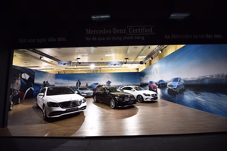 Ông Brad Kelly chia sẻ: “Trở thành Tổng Giám đốc của Mercedes-Benz Việt Nam là một niềm vinh hạnh lớn lao và xen lẫn sự hào hứng dành cho tôi. Tôi rất mong đợi để làm việc cùng đội ngũ xuất sắc tại MBV, những người đã mang đến sự tăng trưởng mạnh mẽ trong quá khứ và cùng họ kiến tạo tương lai cho MBV”.